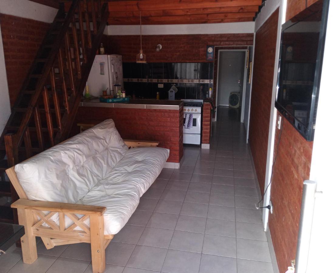 Departamentos Ensuenos Apartment Trelew Ngoại thất bức ảnh
